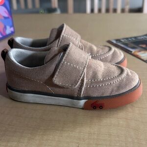 See Kai Run brown toddler shoe size 8